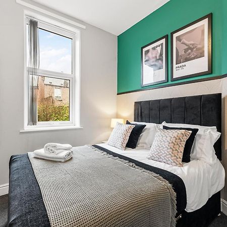 Appartamento 20 Percent Off! Stylish Sheffield Abode Sleeps 12 Esterno foto