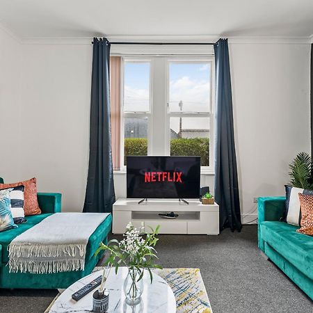 Appartamento 20 Percent Off! Stylish Sheffield Abode Sleeps 12 Esterno foto