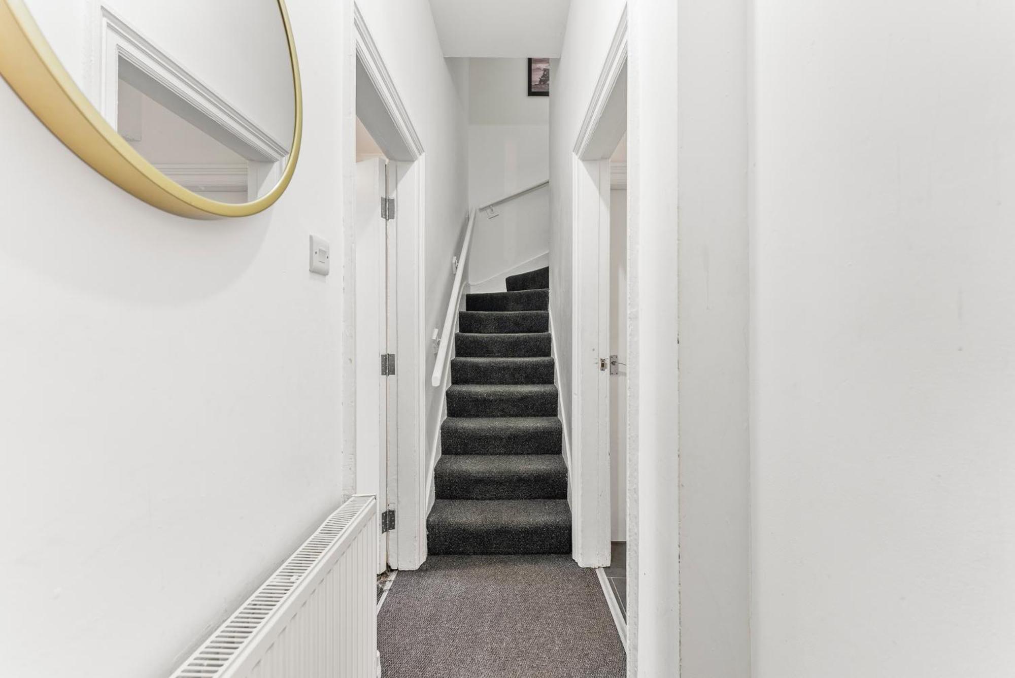 Appartamento 20 Percent Off! Stylish Sheffield Abode Sleeps 12 Esterno foto