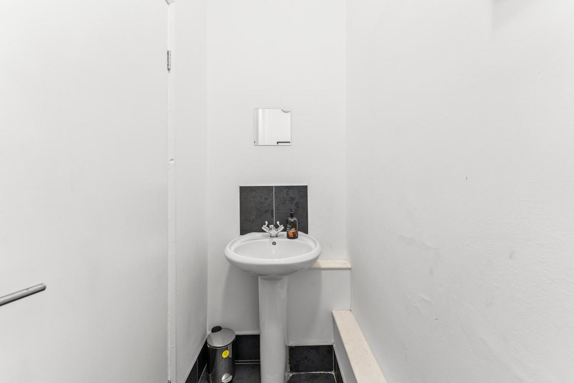Appartamento 20 Percent Off! Stylish Sheffield Abode Sleeps 12 Esterno foto