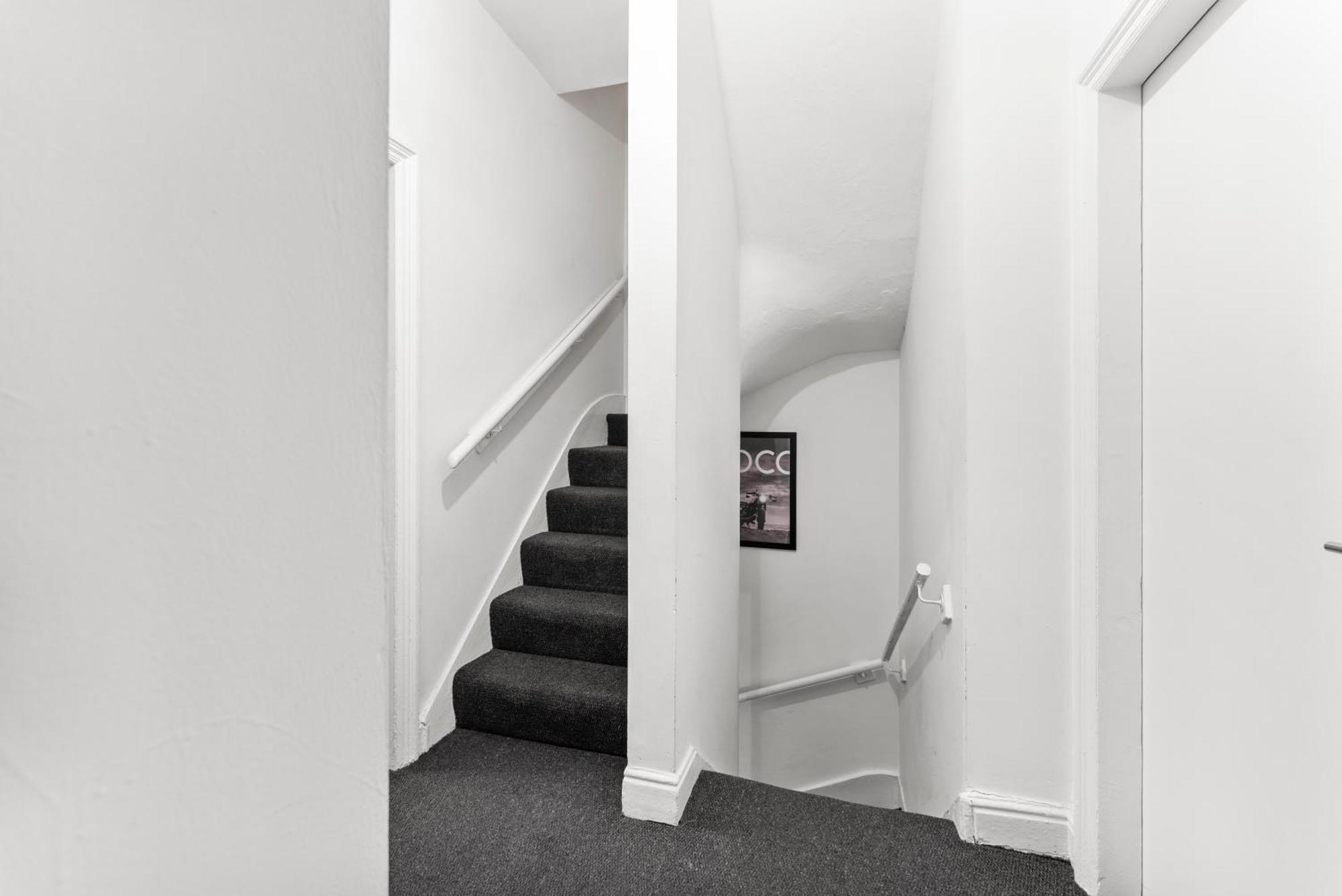 Appartamento 20 Percent Off! Stylish Sheffield Abode Sleeps 12 Esterno foto