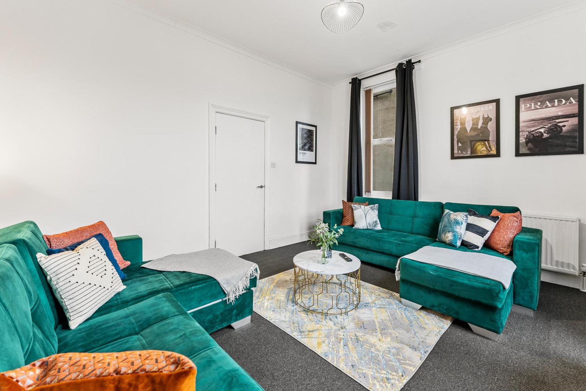 Appartamento 20 Percent Off! Stylish Sheffield Abode Sleeps 12 Esterno foto