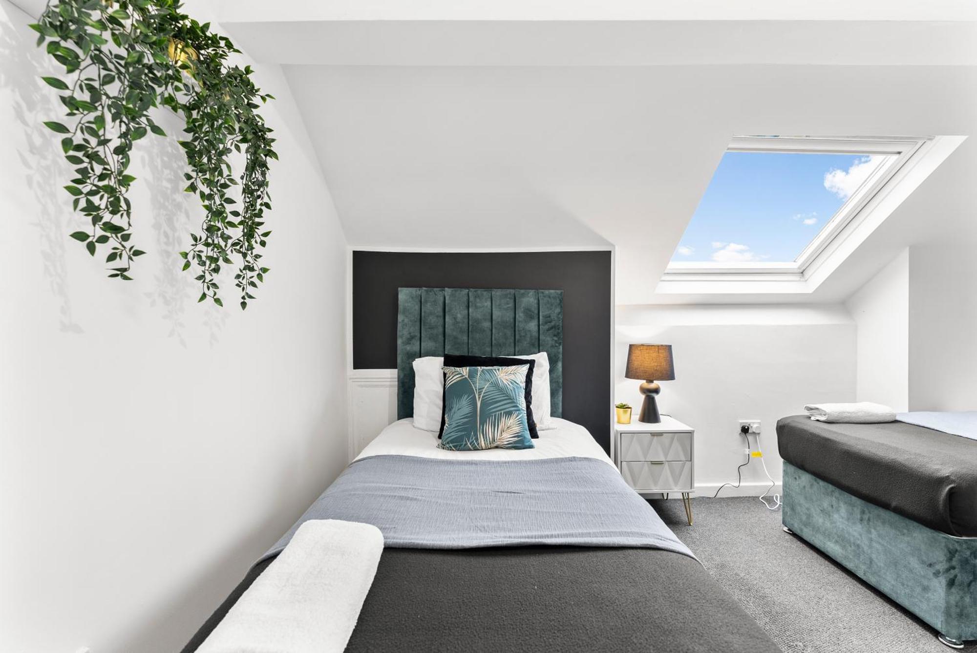 Appartamento 20 Percent Off! Stylish Sheffield Abode Sleeps 12 Esterno foto